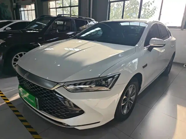 Фотография автомобиля — BYD Qin PLUS