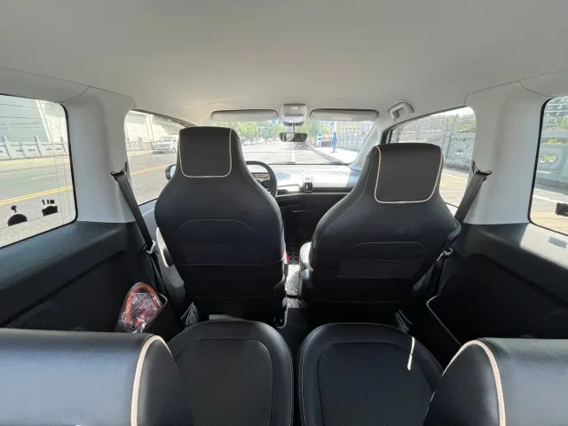 Baojun KiWi EV — Фото автомобиля 9