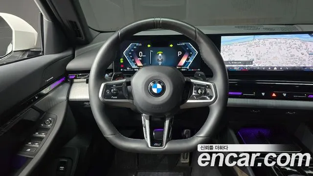 BMW 5 Series G60 — Фото автомобиля 12