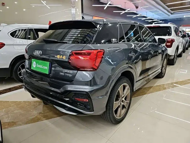 Audi Q2L — Фото автомобиля 6
