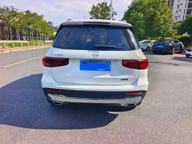 Mercedes-Benz GLB-Class — Фото автомобиля 5