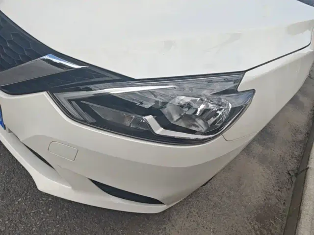 Nissan Sylphy — Фото автомобиля 23