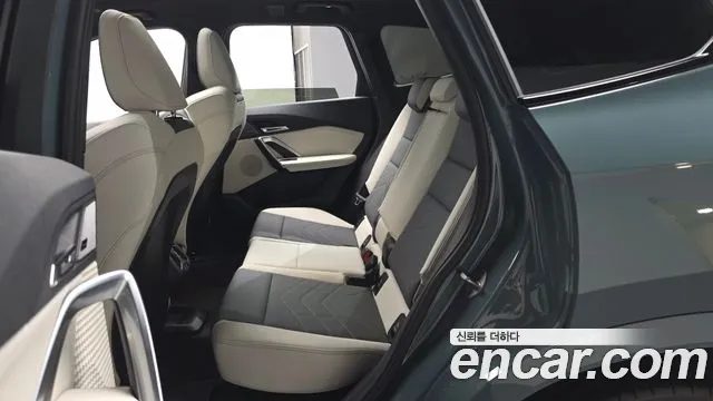 BMW X1 U11 — Фото автомобиля 18
