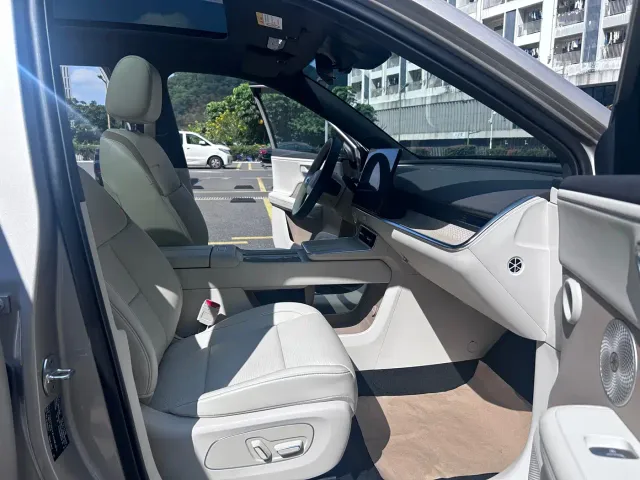 Toyota BoZhi 3X — Фото автомобиля 19