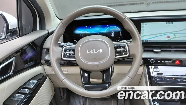 Kia Carnival Generation 4 — Фото автомобиля 20