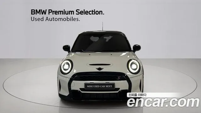 MINI Cooper — Фото автомобиля 3