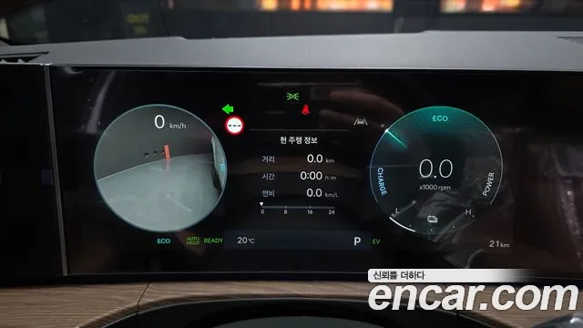 Hyundai Santa Fe MX5 — Фото автомобиля 8