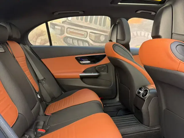 Mercedes-Benz C-Class — Фото автомобиля 9