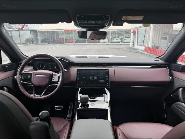Land Rover Range Rover Sport — Фото автомобиля 10