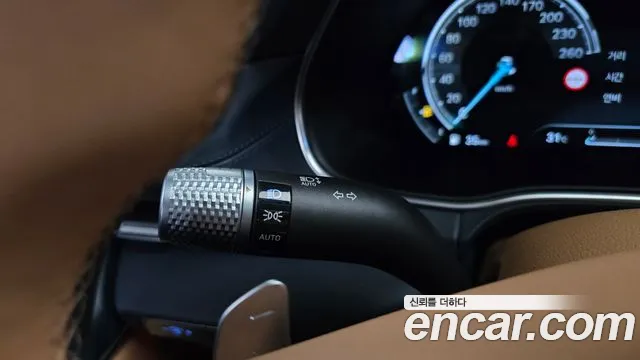 Genesis GV80 2.5T Бензин AWD — Фото автомобиля 27