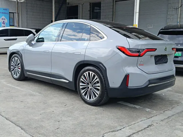 Nio EC6 — Фото автомобиля 8