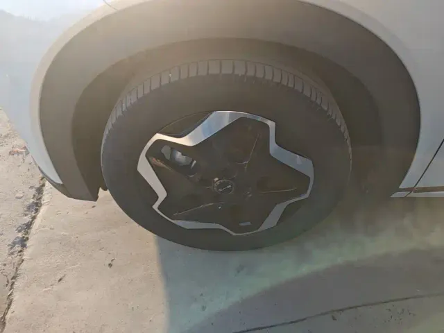 BYD Dolphin 2021 Model 405km Fashion Edition — Фото автомобиля 24