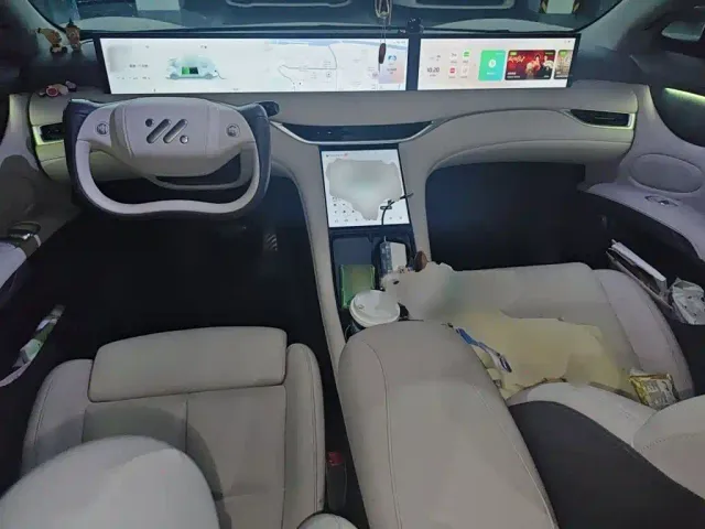IM Motors LS6 — Фото автомобиля 5