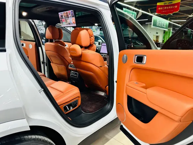 Li Auto L7 — Фото автомобиля 20