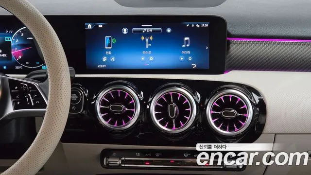 Mercedes-Benz A-Class W177 — Фото автомобиля 18
