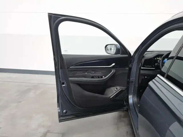 Geely Xingyue L — Фото автомобиля 8