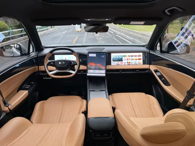 Geely Galaxy L7 — Фото автомобиля 20