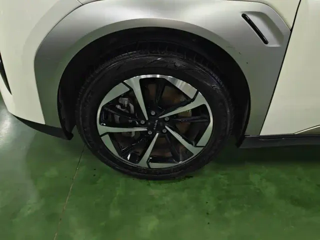 GAC Aion Y — Фото автомобиля 22