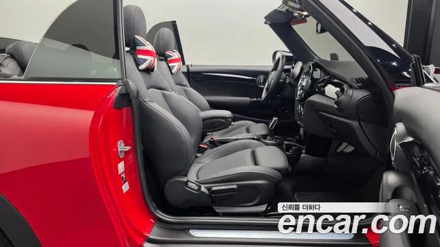 Mini Cooper Convertible — Фото автомобиля 26