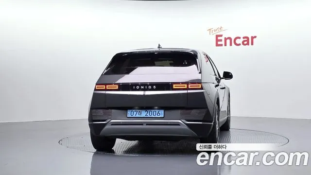 Hyundai Ioniq 5 — Фото автомобиля 4