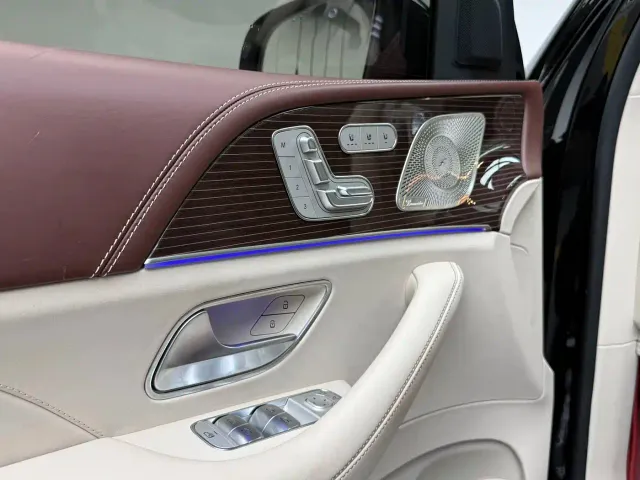Mercedes-Benz Maybach GLS — Фото автомобиля 12