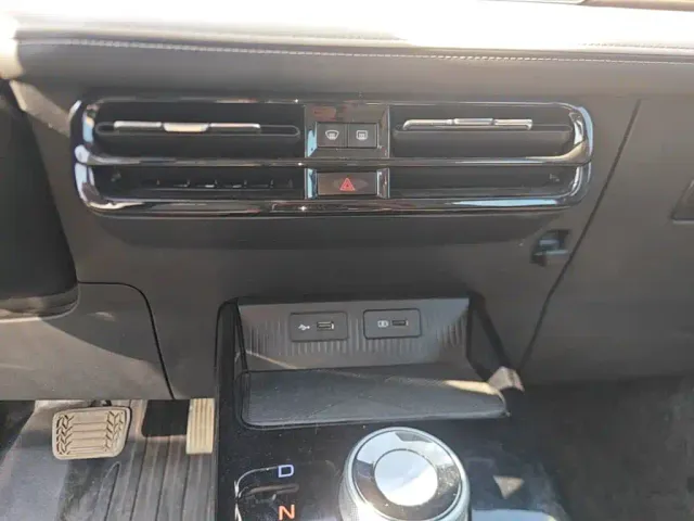 Geely Geometry E Firefly — Фото автомобиля 12