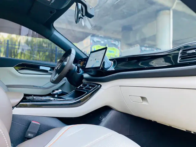 BYD Qin PLUS — Фото автомобиля 12