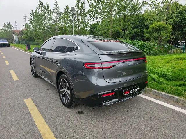 Luxeed R7 — Фото автомобиля 4