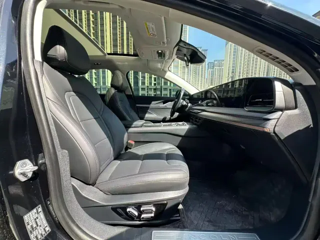 Lincoln Z — Фото автомобиля 6