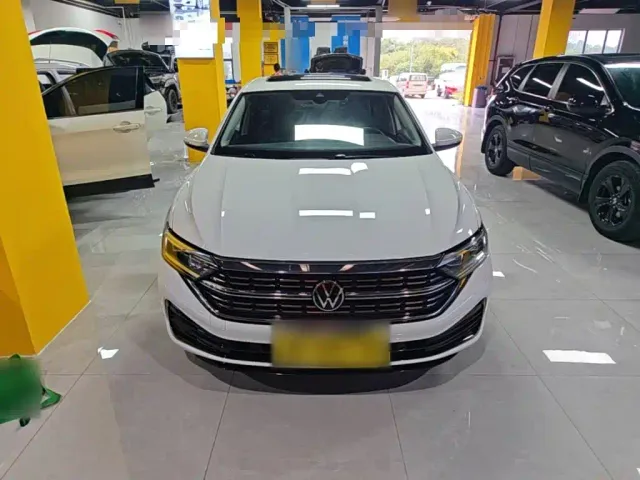 Volkswagen Sagitar — Фото автомобиля 2