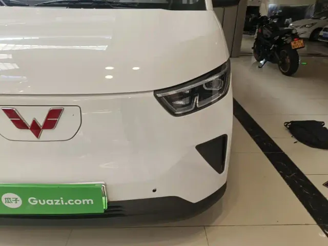 Wuling Yangguang — Фото автомобиля 23