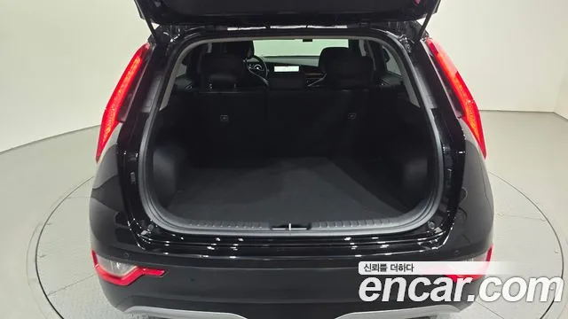 Kia Niro All Niro EV Air — Фото автомобиля 30