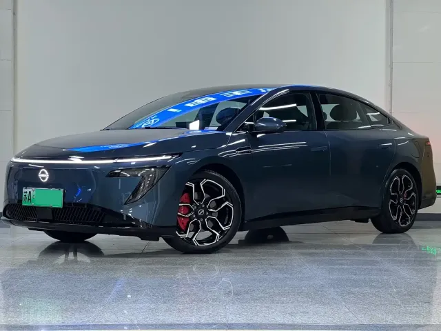 Фотография автомобиля — Nissan N7