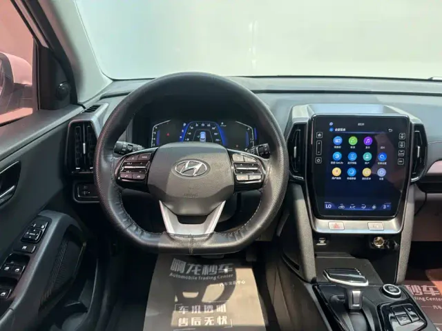 Hyundai ix35 — Фото автомобиля 9