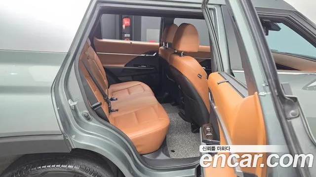 KGM Torres — Фото автомобиля 12