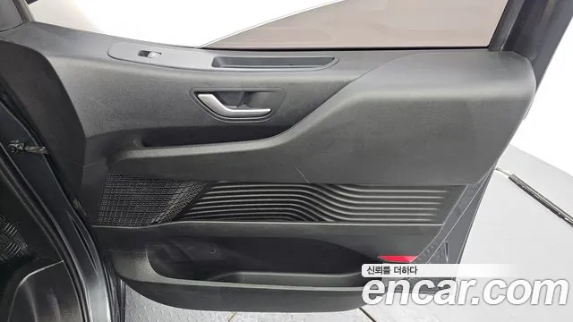 Hyundai Staria — Фото автомобиля 14
