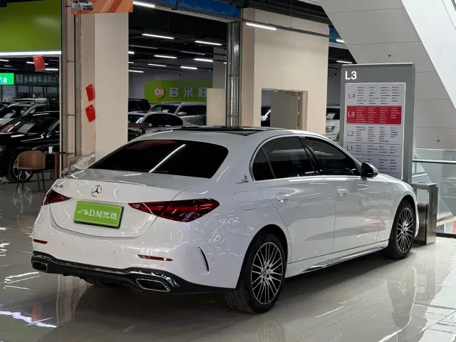 Mercedes-Benz C-Class — Фото автомобиля 9