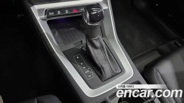 Audi Q3 40 TFSI quattro Premium — Фото автомобиля 9