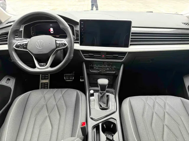 Volkswagen Tiguan L — Фото автомобиля 5