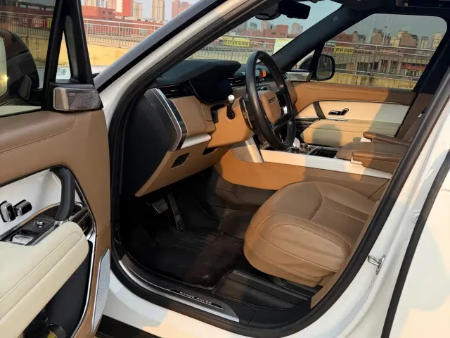 Land Rover Range Rover — Фото автомобиля 5