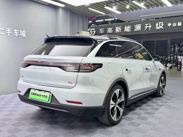 Leapmotor C11 — Фото автомобиля 14
