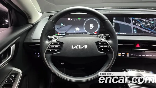 Kia EV6 — Фото автомобиля 13