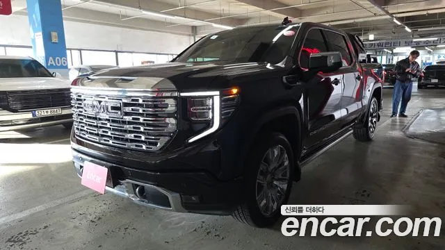 Фотография автомобиля — GMC Sierra