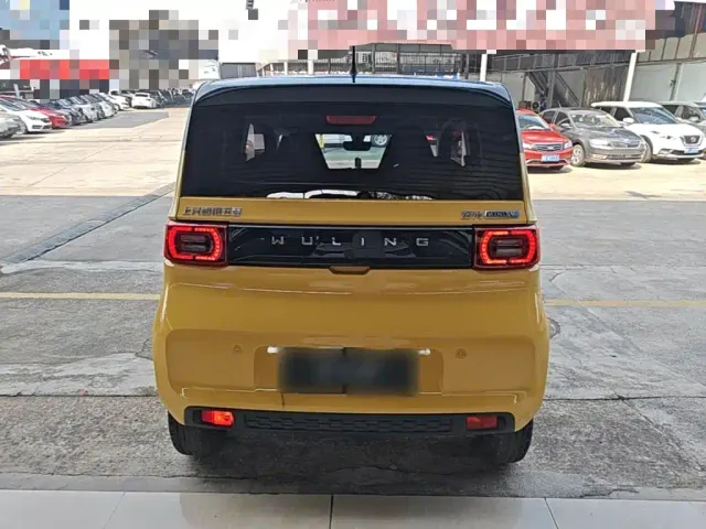 Wuling Hongguang Mini EV — Фото автомобиля 5