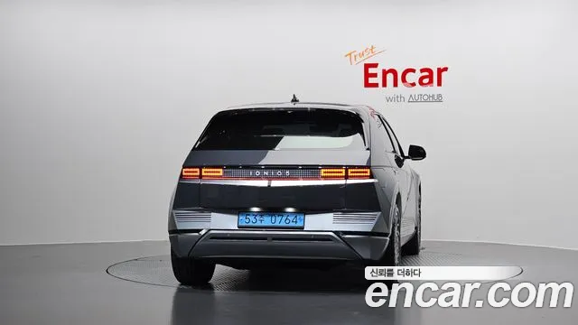 Hyundai Ioniq 5 — Фото автомобиля 4