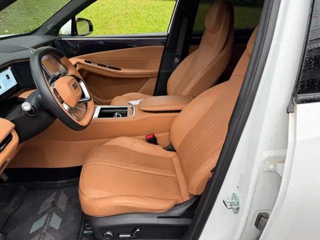 Geely Galaxy L7 — Фото автомобиля 8