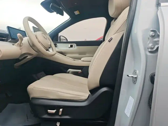 Wuling Starlight S — Фото автомобиля 14