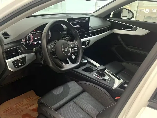 Audi A4L — Фото автомобиля 3