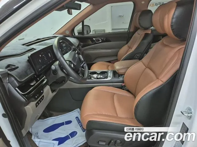 Kia Carnival 4th Gen — Фото автомобиля 11