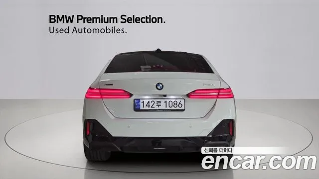 BMW 5 Series G60 — Фото автомобиля 2